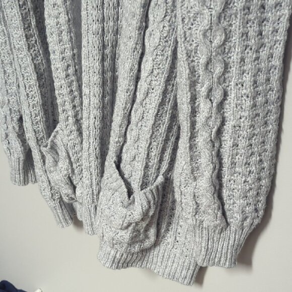Cozy Gray Women's Cardigan - Picture 4 of 6